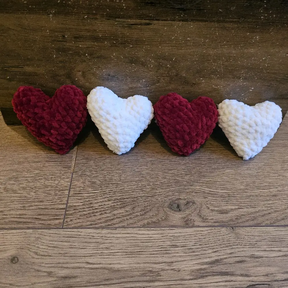 Crochet Plushie Hearts - Soft and Cuddly stuffed Handmade Toys decoration bpa free