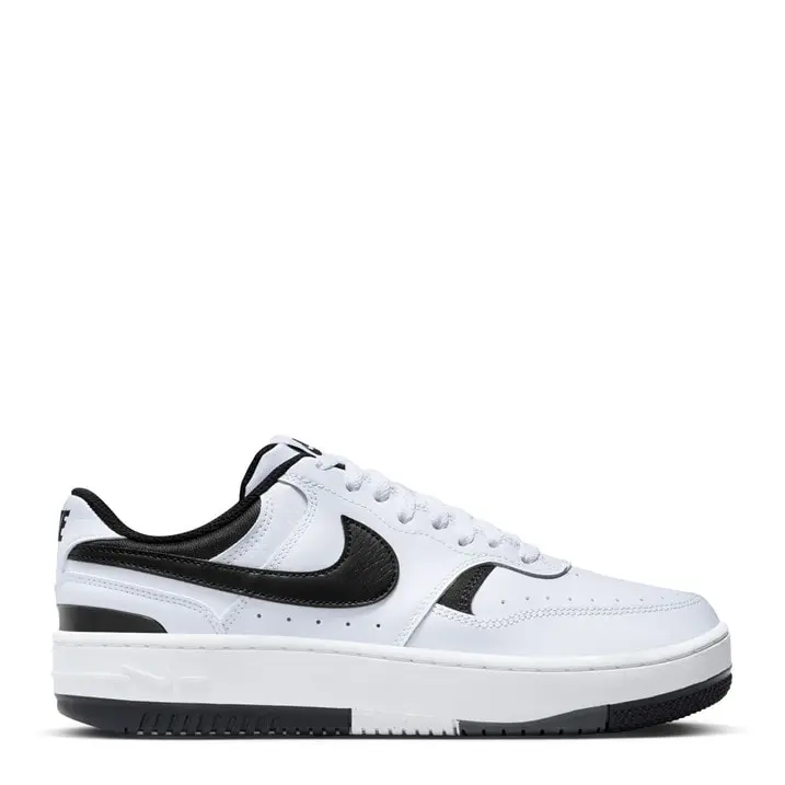 Nike Womens Gamma Force Low Trainers