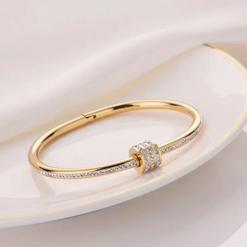 Barrel Bangle screw bangle with dimantee details 2