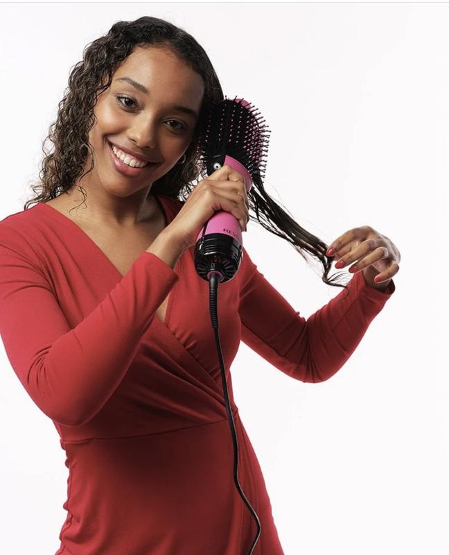 Revlon One-Step hair Dryer and Volumiser Rose Edition (One-Step 2 in 1 Styling tool Ionic and Ceramic Technology, Unique Oval Design for mid to Long Hairs) RVDR222VUkHair Dryer and Volumiser 2 in 1 Styling Tool Hot Air Styler Smooth Brush 4