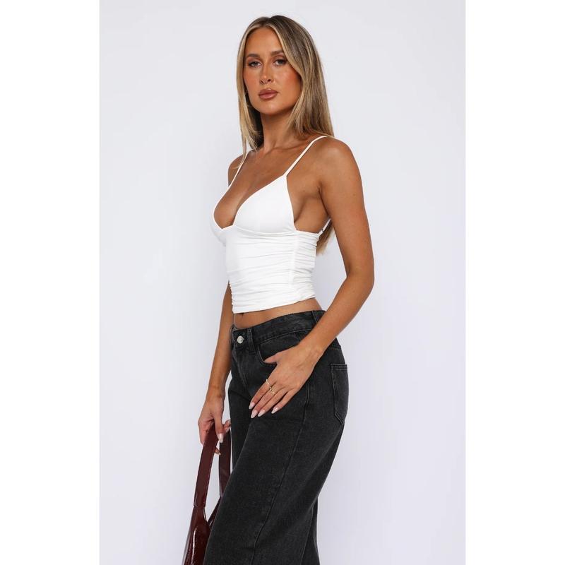 Product Introduction of Women's Solid Backless Ruched Crop Cami Top, Classy Going Out Tops, Casual Adjustable Spaghetti Strap Sleeveless Top for Summer, Women's Clothing for Beach Holiday, Tops for Women, Club L Sizing UK, Weekday Fitted Top 9