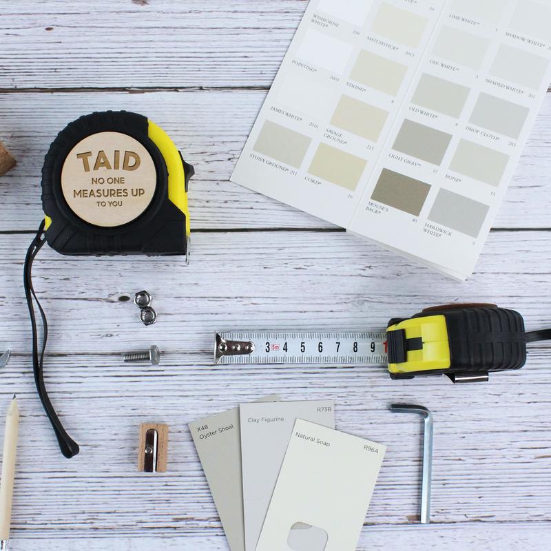 GiftsinaJiffy Personalised 3M 5M 7.5M Tape Measure, Practical Father’s Day Gift for Grandad 'No One Measures Up To You' DIY Daddy, Dad, Taid Tool Present 2