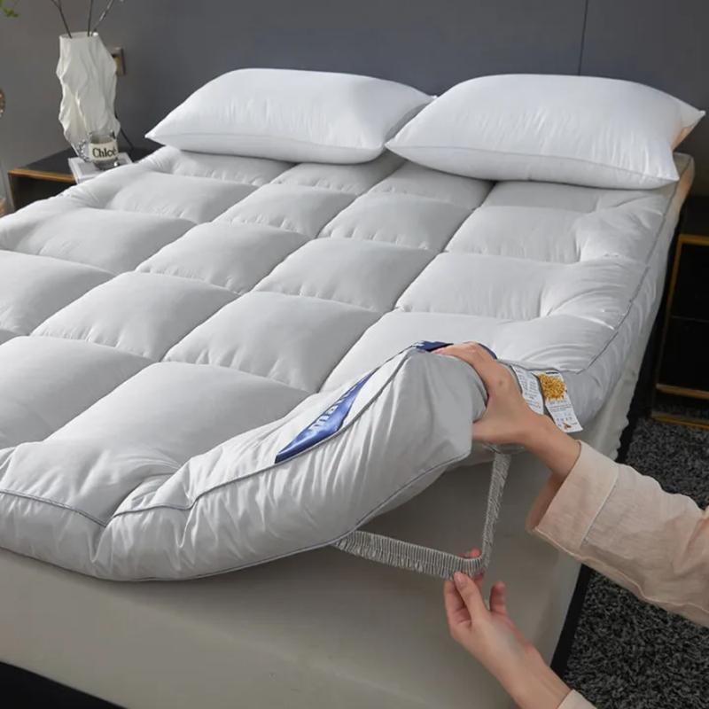 1000 GSM Ultra Bounceback Mattress Topper - 10cm Deep, Hypoallergenic Microfiber, Thick Hollow Fiber Filling, Elasticated Corner Straps, Multiple Sizes Available 1