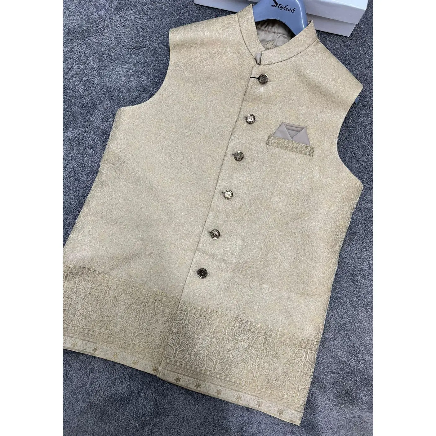 HM-17 Mens Premium Gold Waist Coat