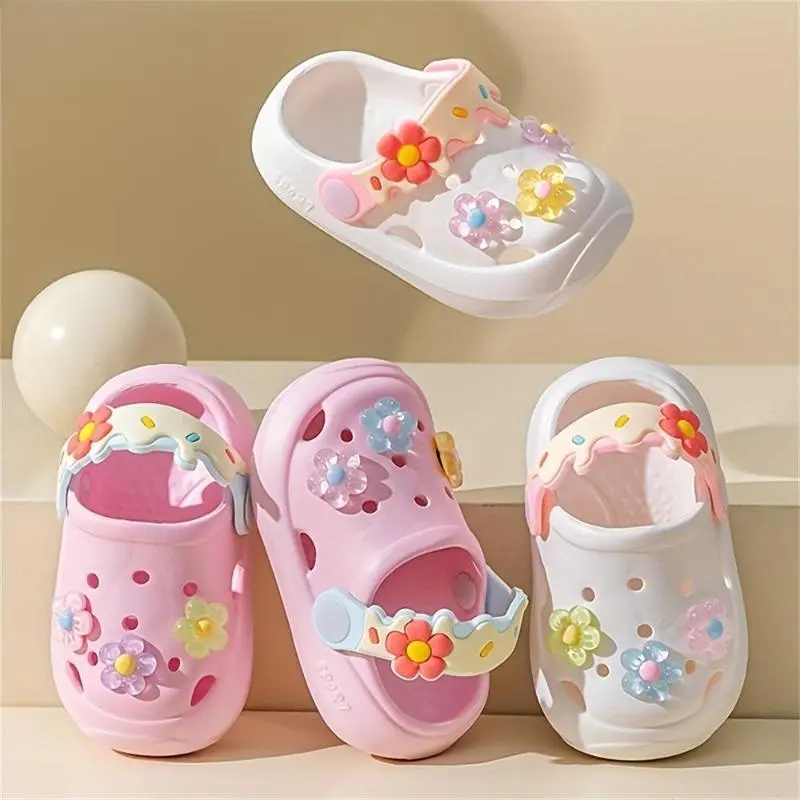 Trendy Breathable Clogs With Cute Flower Charms For Girls, Quick Drying Lightweight Anti Slip Clogs For Indoor Outdoor Shower Beach Pool, Summer
