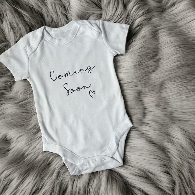 Newborn Vest Baby Announcement - Perfect for Baby Showers 0