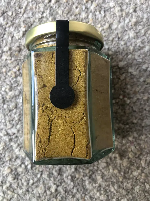 Divine Teas - Organic turmeric tea 75g jar 4