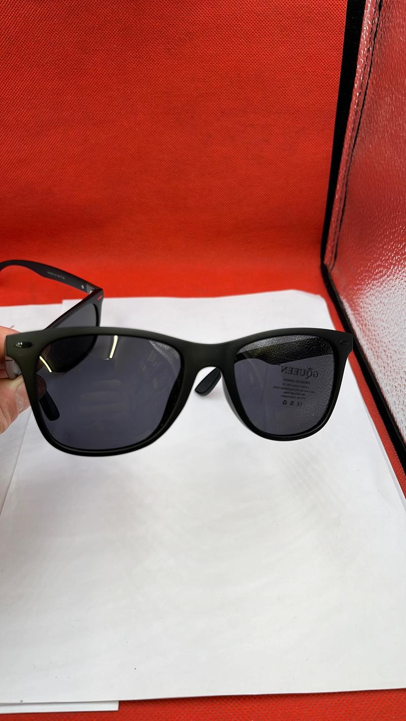 Product Introduction of Polarised Sunglasses Mens Womens Lightweight TR90 Frame 100% UV400 Protection Black+Red or Black +Silver 1