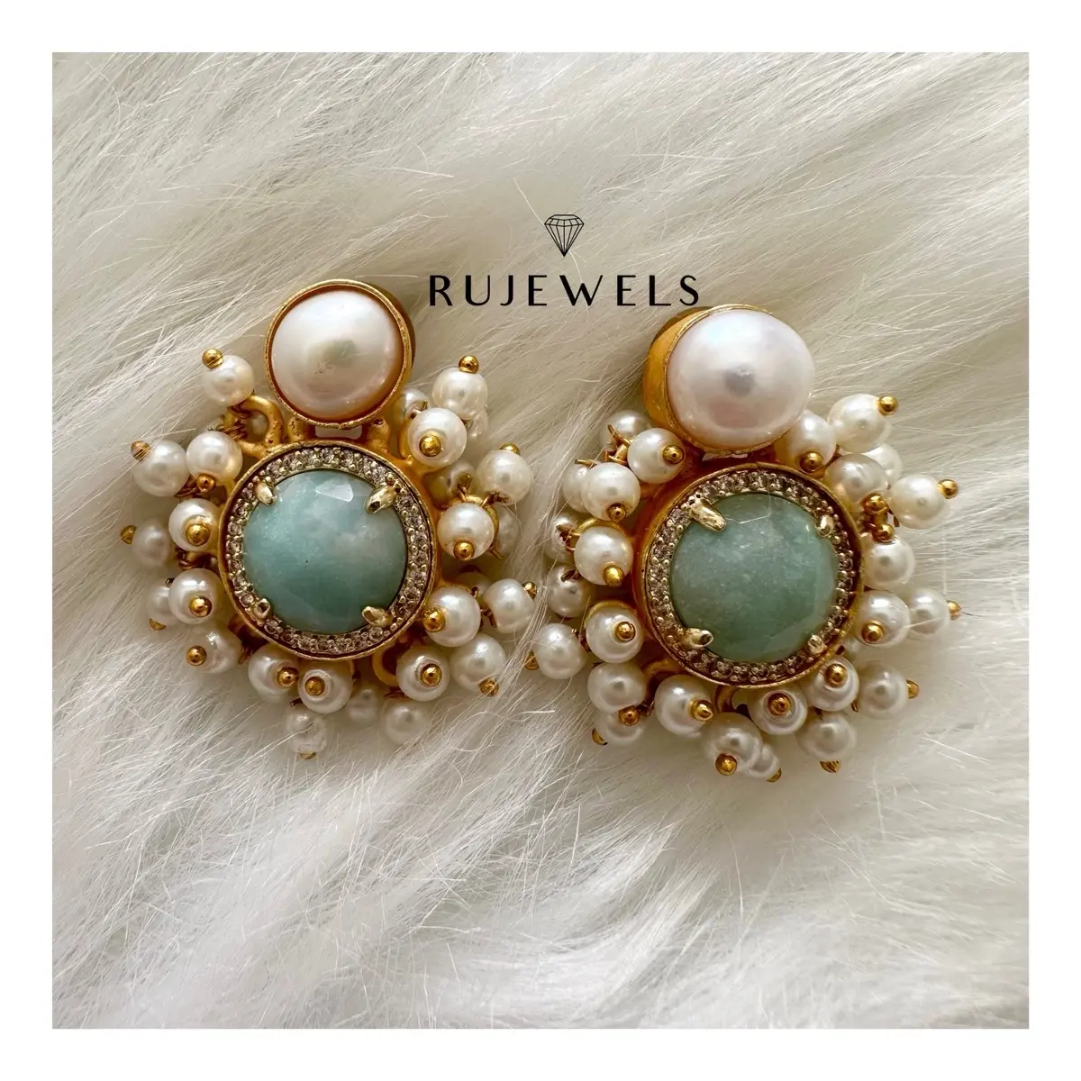 Pastel Green Pearl Studs