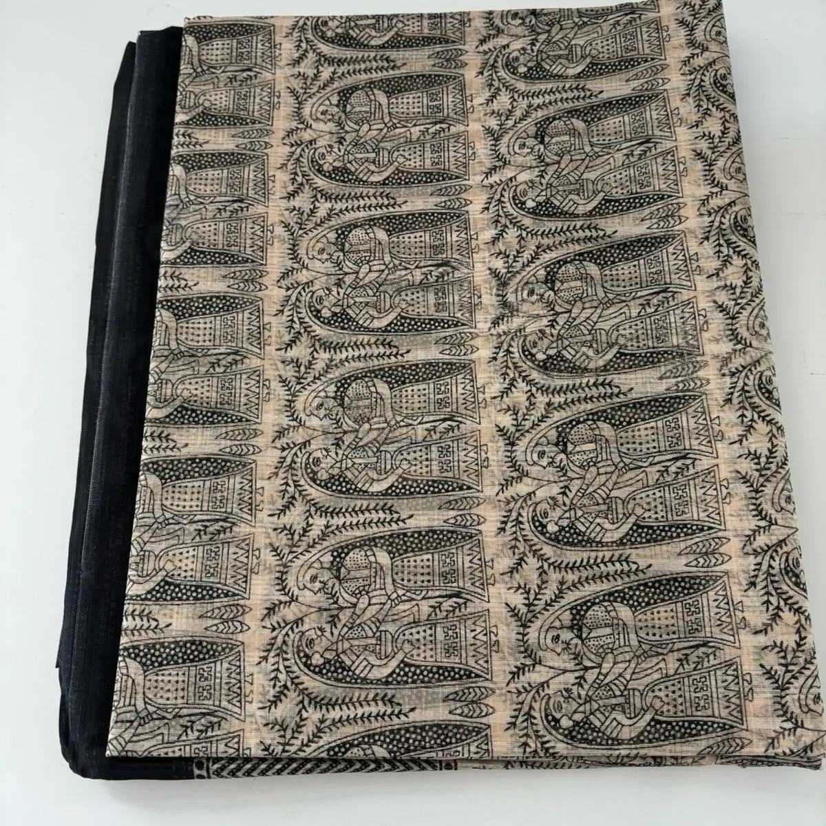 Creamy Black bandhani traditional saree Indian elegant womenswear fashion clothing designer sareee