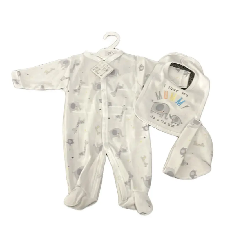 Watch me grow babygrow,hat and bib baby boy