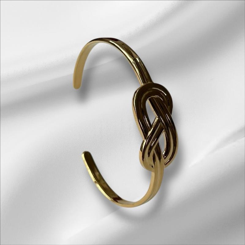 Women's Gold Plated Figure of Eight Bangle Bracelet 1