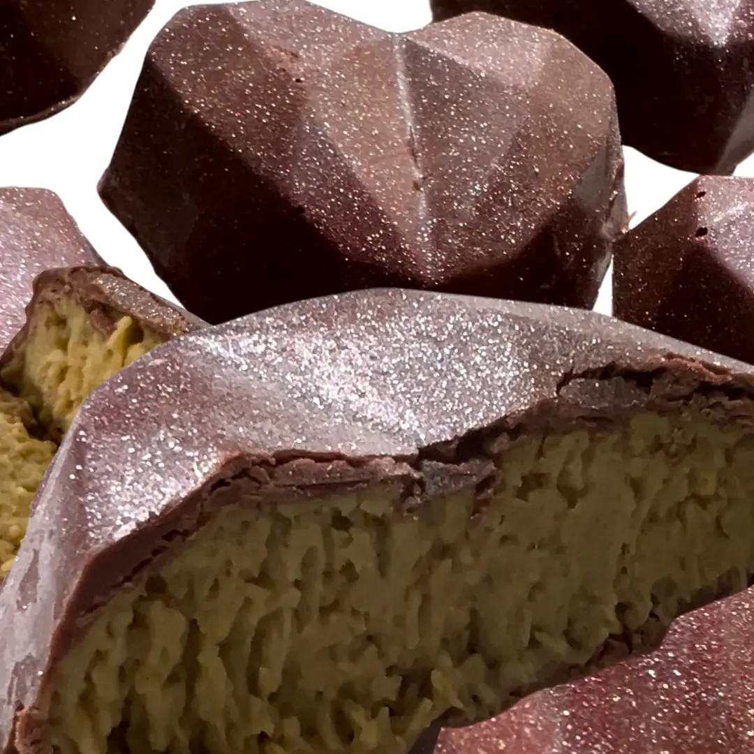 Indulge Viral Dubai pistachio Kunafa Hearts Chocolate- Bulk Available - Dessert, Cake Snack