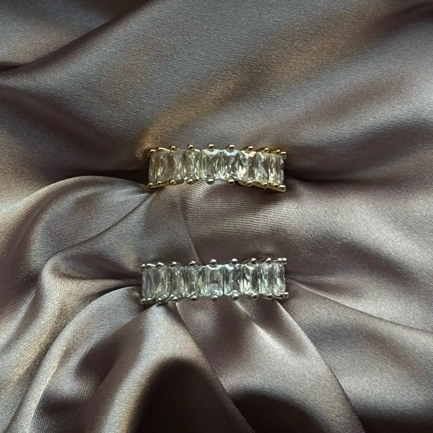 Athena Zircon Ring in Gold or Silver