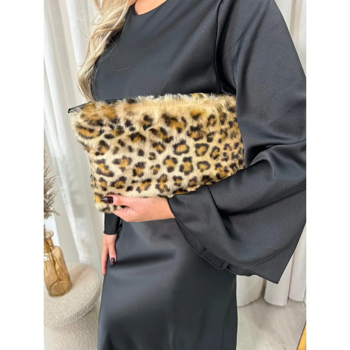 Faux Fur Leopard Print Handbag
