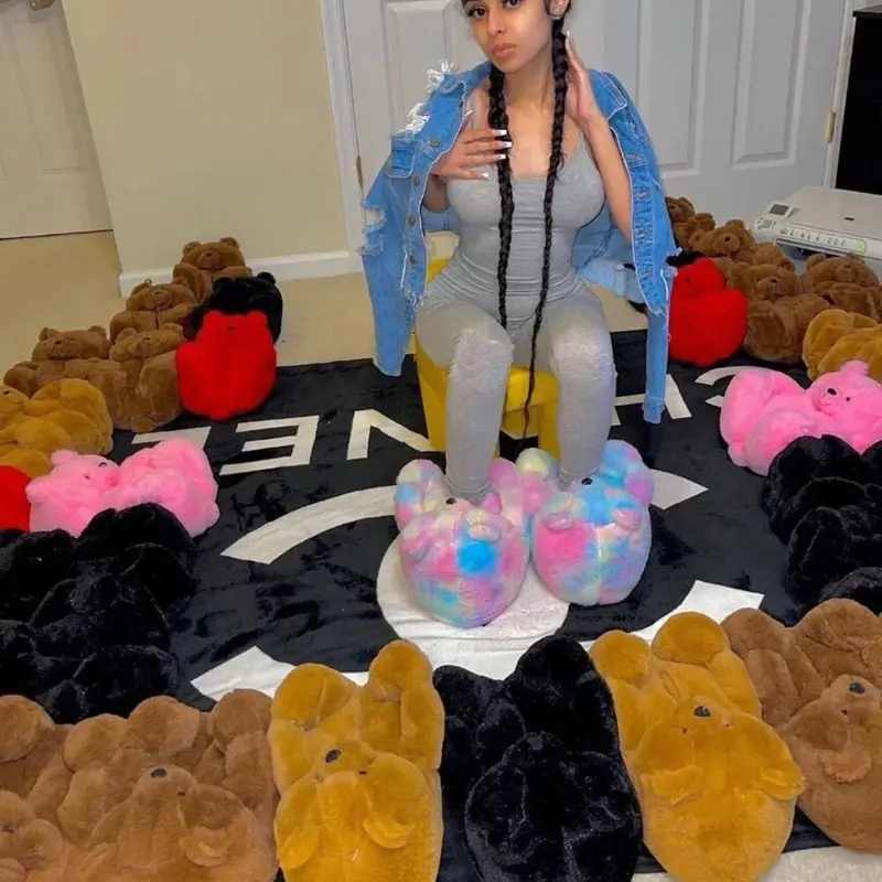 WOMEN CUTE CARTOON TEEDY BEAR DESIGN PLUSH SLIPPER Y2K CASUAL COMFY SILENT ANTI SLIP HOME INDOOR OUTDOOR SLIPPER SANDAL SHOES WINTER SUMMER FLUFFY WARM FOOTWEAR Soft Christmas birthday present gift