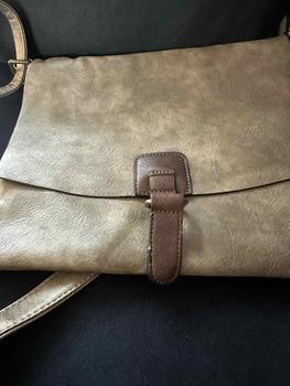 Product Review of [HOE] Soft Flapover Satchel Style Grab Bag with Goldtone Hardware - Cross Body Strap fashion affordable bags from J**6 0