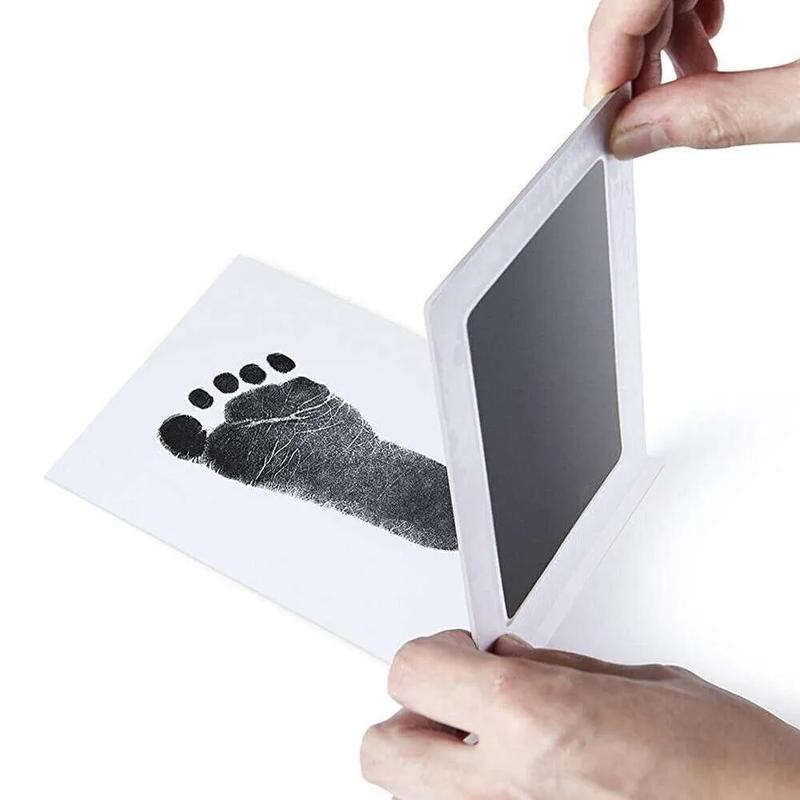 Inkless Baby Hand & Footprint Kit – Safe & Mess-Free Newborn Keepsake for Footprints & Handprints 2