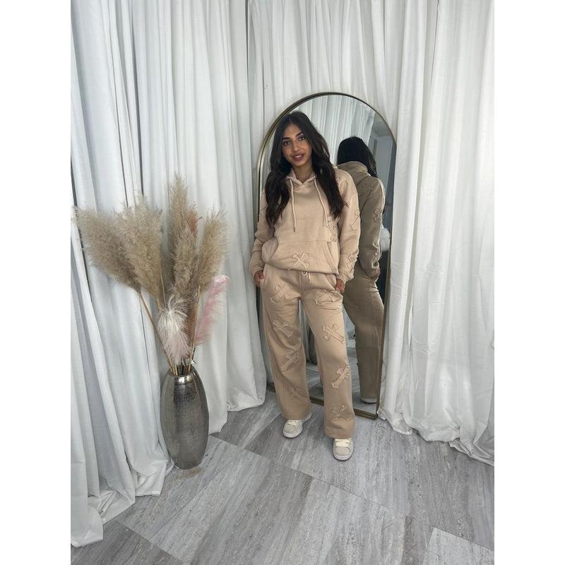 Oversized wide leg cross tracksuit 3