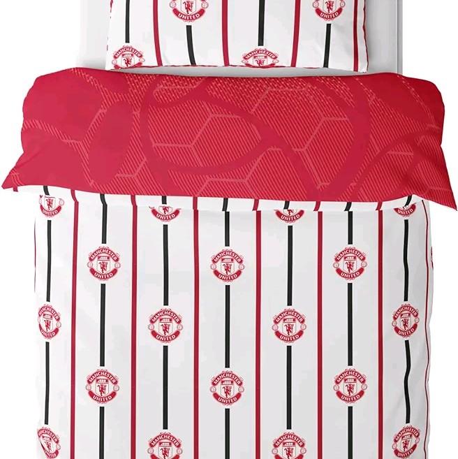 Manchester FC Character World  Single Duvet Cover Set, Crest Design | Red Reversible 2 Sided Football Bedding Cover Official Merchandise Including Matching Pillow Case 4