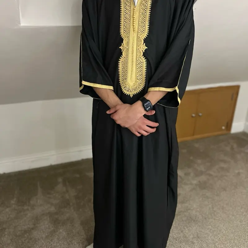 Mukhlasun Apparel Black on gold 0