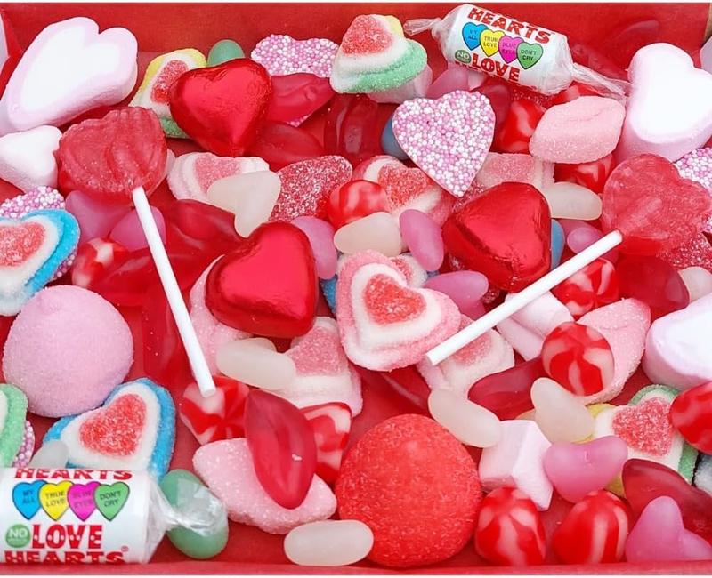 Valentine's Day Pick n Mix Sweets Hamper with Love Hearts & Jelly Sweets (400g) - Bonbon, Snack Candy Retro 6