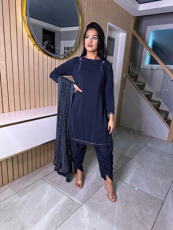 Afsana - Navy Cutout 1