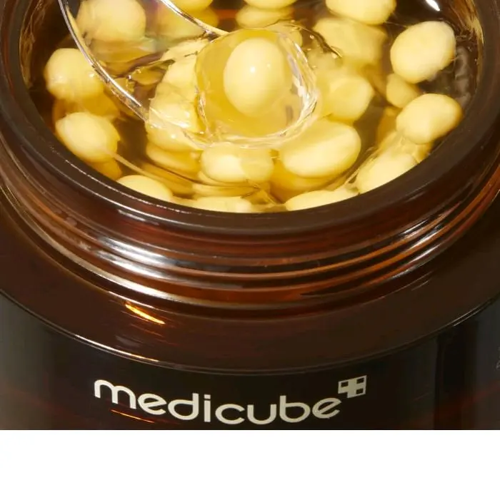 medicube - Deep Vita C Capsule Cream Skincare Moisture 1