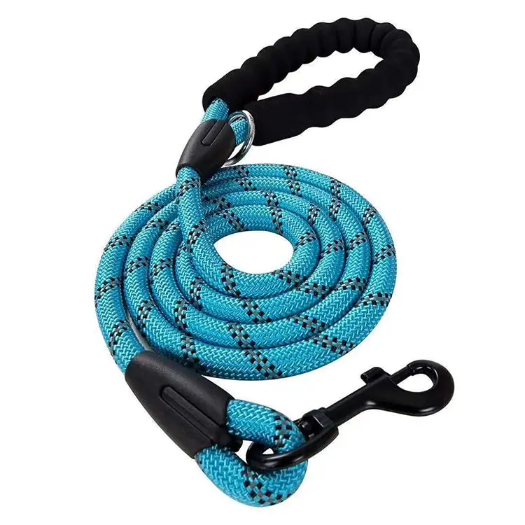 Dog Rope Lead With Reflective Stitching and Padded Handle 1