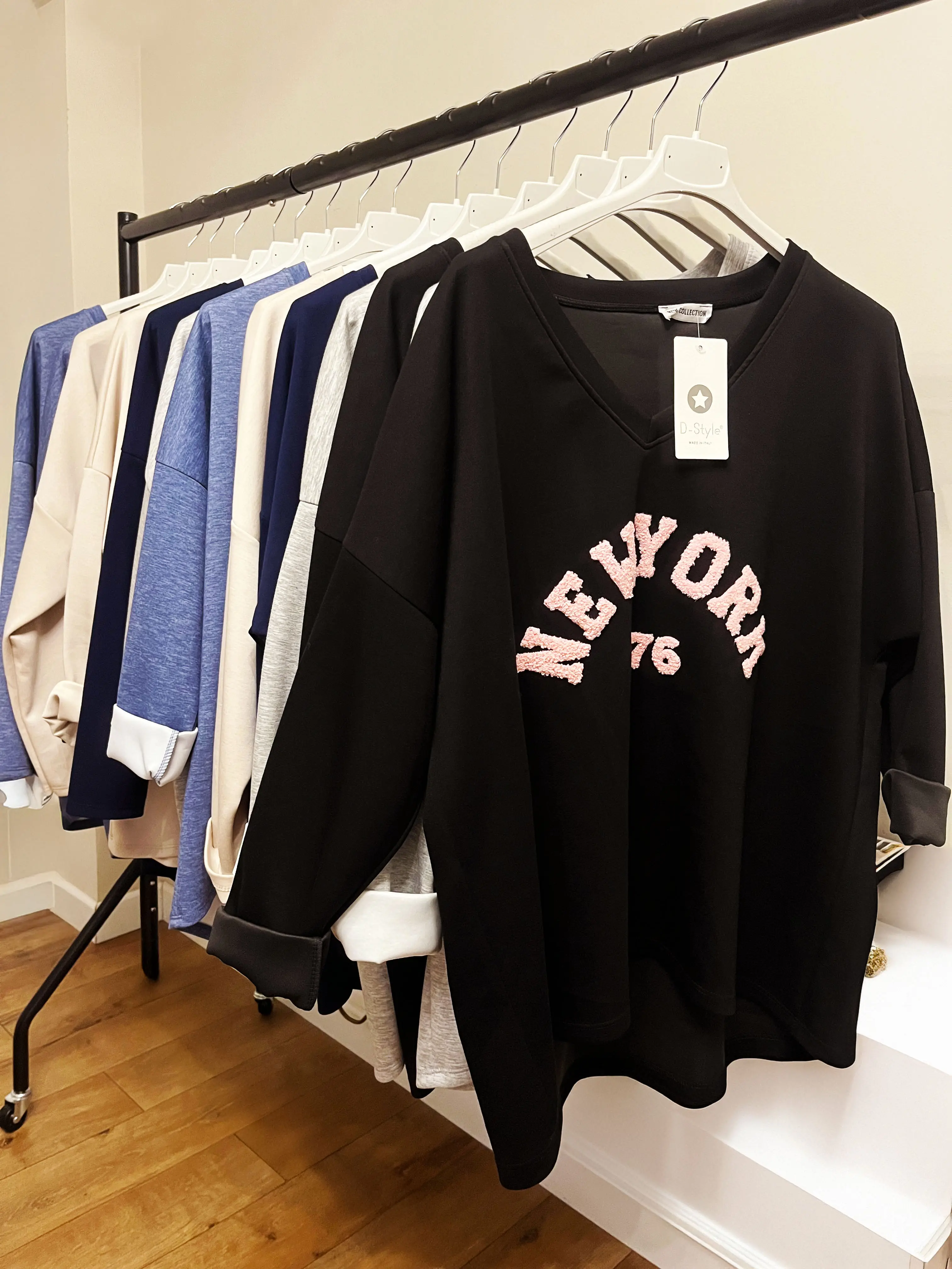 New York 76 Sweatshirt – Oversized One Size, Trendy & Comfy Pullover | Casual Menswear with Soft Fabric & Stylish Tops