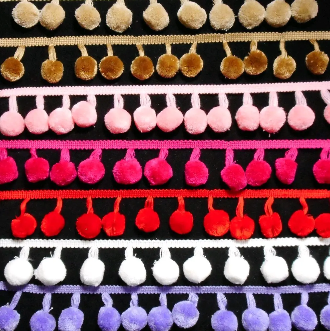 Plain Bobble Trim for art and crafts 50mm deep including 25mm pom pom