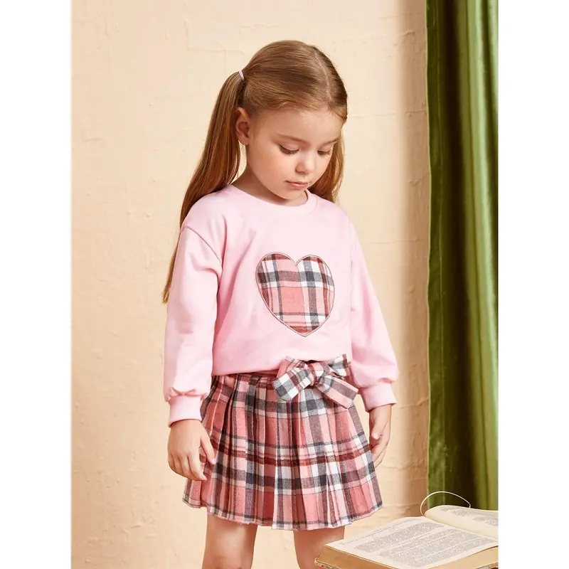 【Buy 1 with free gift】 Young Girl Plaid Heart Embroidery Pullover 6