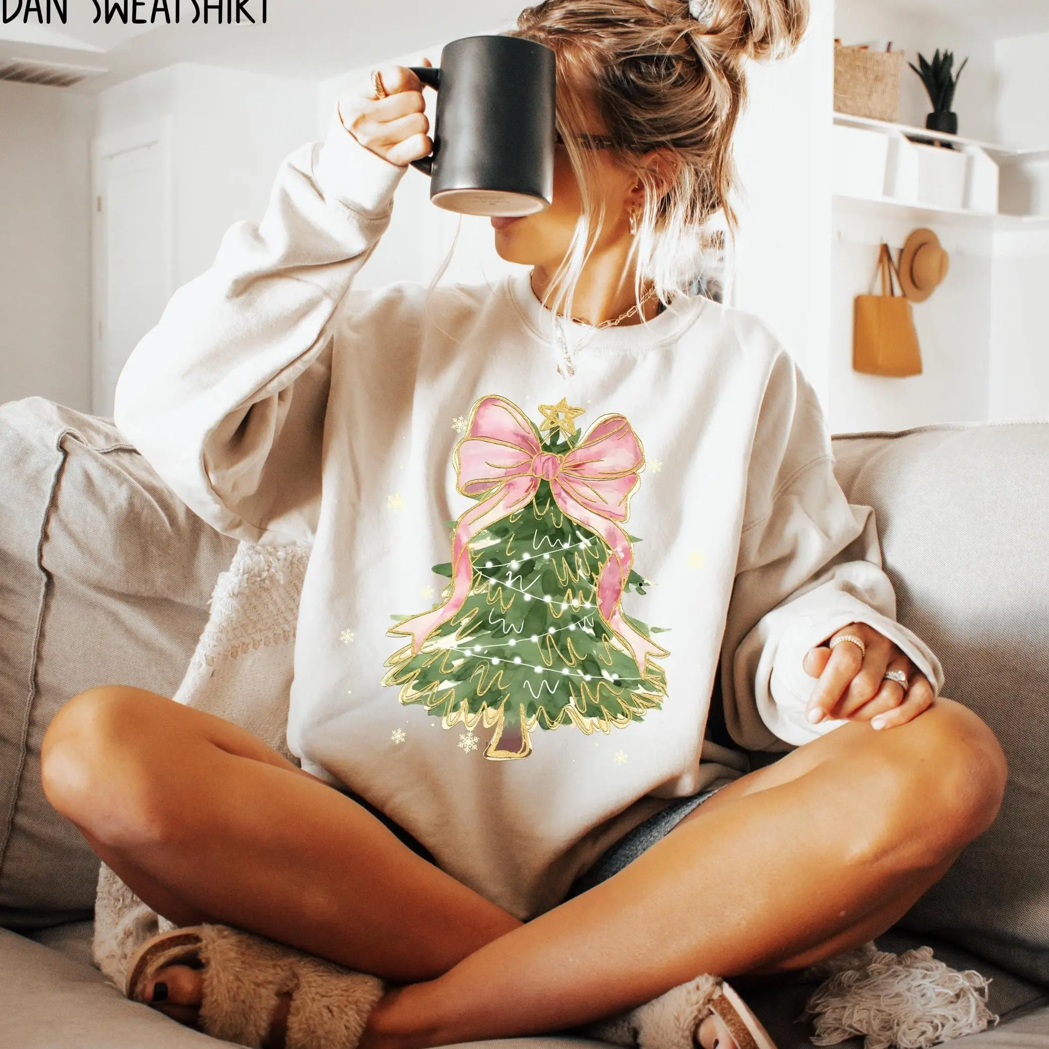 Christmas Tree Bow Sweatshirt for Women - Cozy and Stylish Unisex Heavy Blend - Cotton, Fabric Comfy Tops for Everyday -  Womenswear Chic Comfortable Fit Hoodie