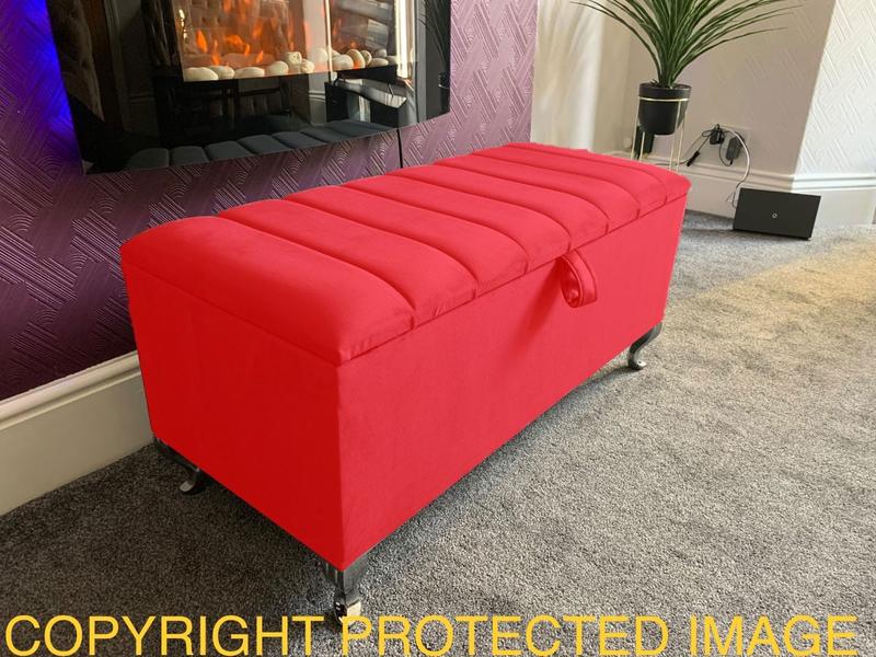 Product Introduction of Ottoman Storage Box Panel Cut Design Blanket Toys Storage Upholstered Bench Footstool Handcrafted Plush Velvet 9