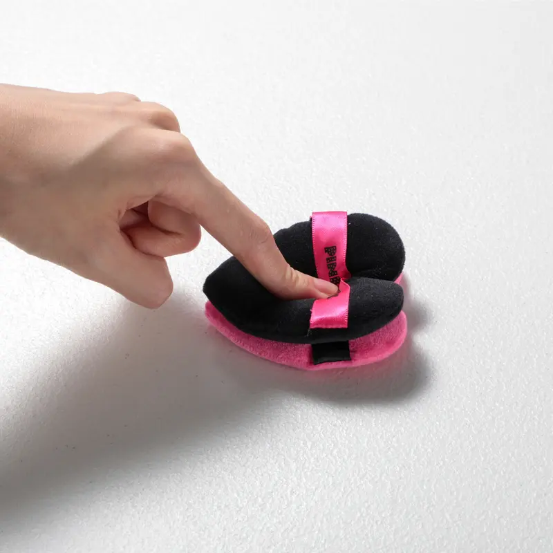 Black and Pink Heart Shaped Puff DUO 4