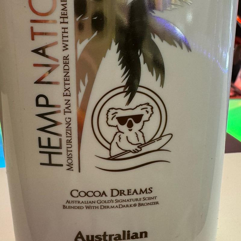 COCOA DREAMS AUSTRALIAN GOLD'S SIGNATURE SCENT BERNDED WITH DERMADARKO BRONZER Australian Gold. Maisturizer / Crème HydratanIe 18 F1. Oz. / 535 ml 2