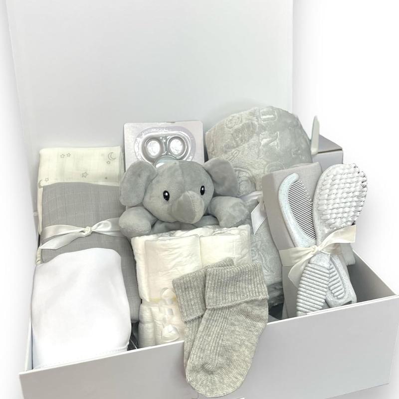 Baby Hamper Newborn Baby Unisex Gifts Includes Baby Essentials for Newborn Extra Soft Cellular Blankets Baby Muslin Squares Brush and Comb and Baby Manicure set 1