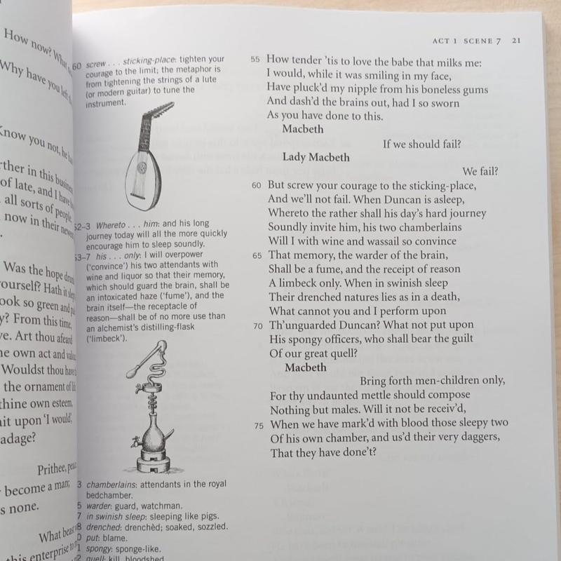 Oxford School Shakespeare: Macbeth Paperback – 5 Mar. 2009 4