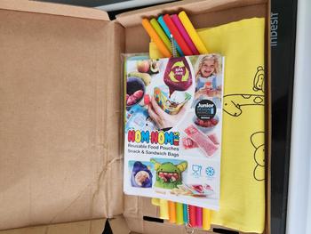 Product Review of Rainbow Silicone Straws pack of 6 from G**9 (**) 0