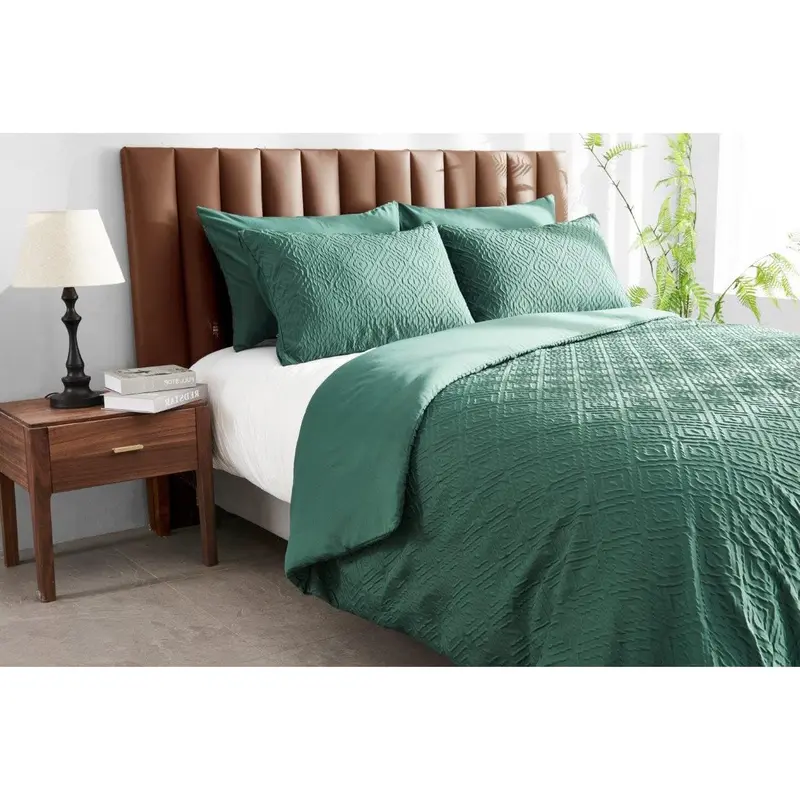 New 3D Embossed Signature Style Duvet Cover Sets Soft Easy Care Quilt Covers Bedding Sets With Pillowcases (Canterbury Green, KIng) 0