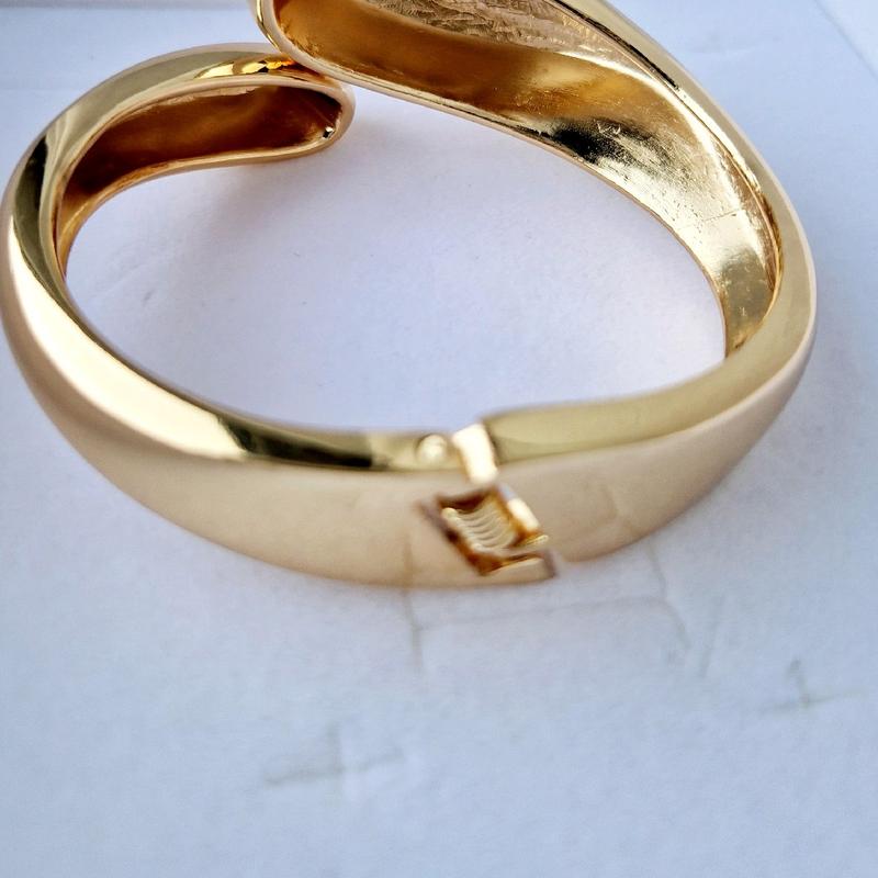 Gold Chunky Statement Cuff Bangle- On Trend Gold Statement Bangle For Women-Costume Jewellery 6