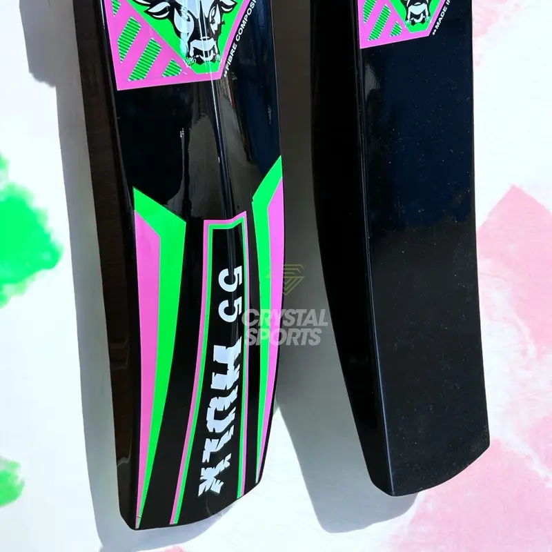 Matador 'Hulk' Fibreglass 55M Edge Cricket bat 5
