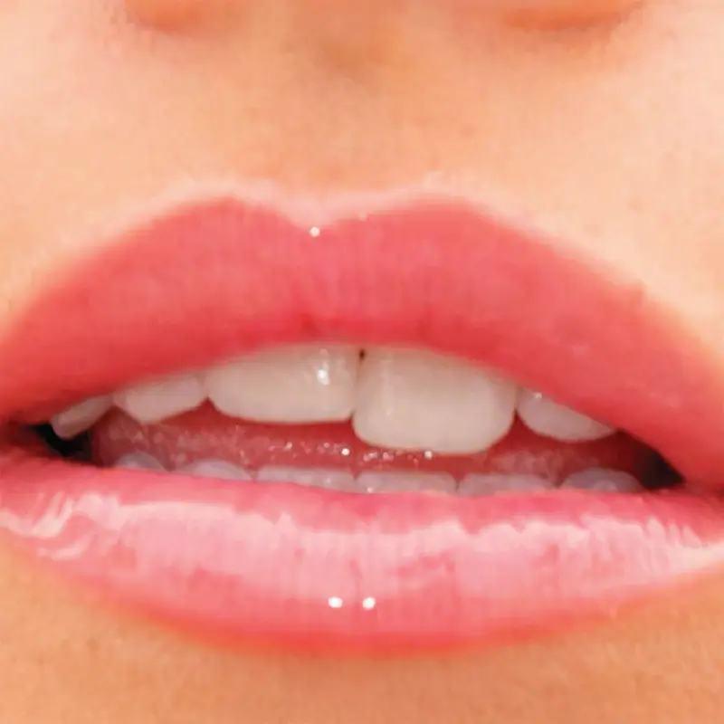 Tower 28 Beauty ShineOn Milky Lip Jelly Coconut 3