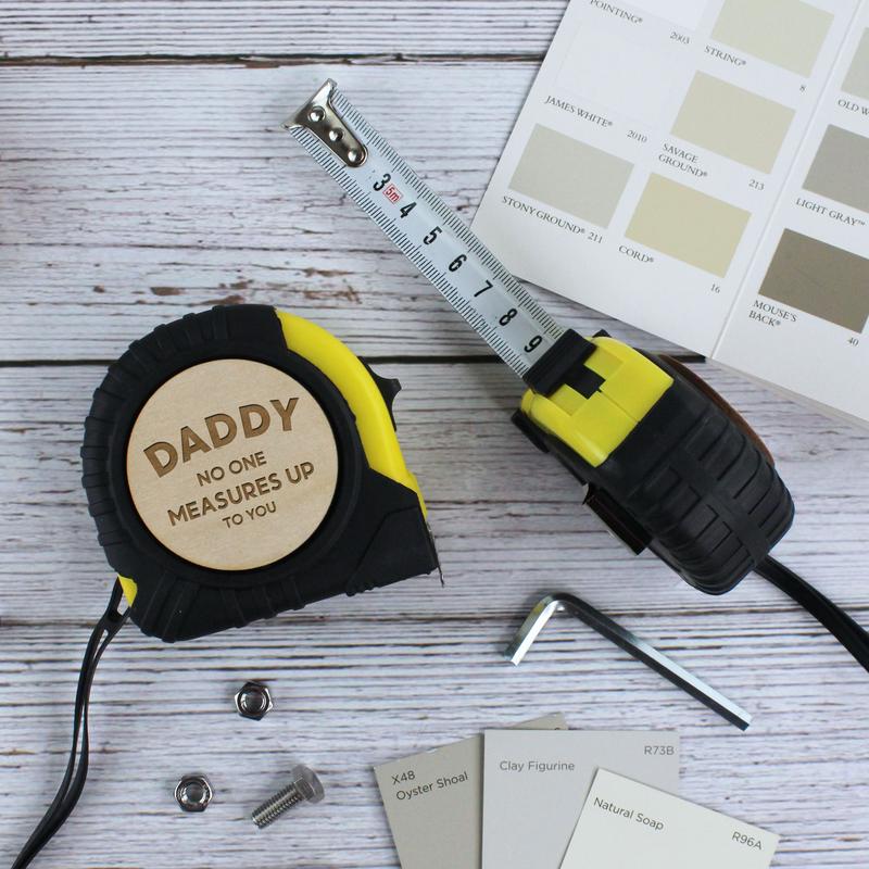 GiftsinaJiffy Personalised 3M 5M 7.5M Tape Measure, Practical Father’s Day Gift for Grandad 'No One Measures Up To You' DIY Daddy, Dad, Taid Tool Present 8