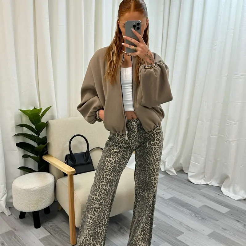 Stretch Leopard Print Denim Dad Jeans Wide Leg Comfy  Comfort Womenswear Bottom Casual Everyday Style Comfortable Day 3