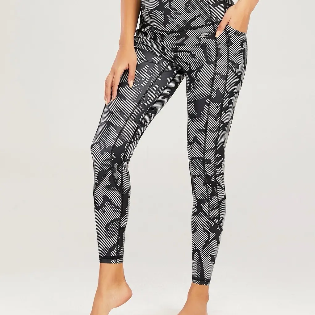 TomPro Luxe Camo Gloss High-Rise Leggings for Women - Comfortable and Stylish Activewear Bottom - Garments
