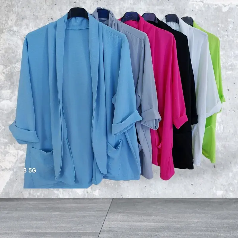 casual light weight blazer with pockets fits size 10-20 7