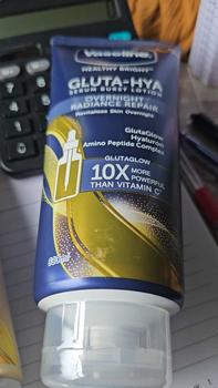 Product Review of Authentic Vaseline Gluta-Hya Serum Lotion 330ml Body Care Hydrating Brightening Daily Moisturizer from J** 0
