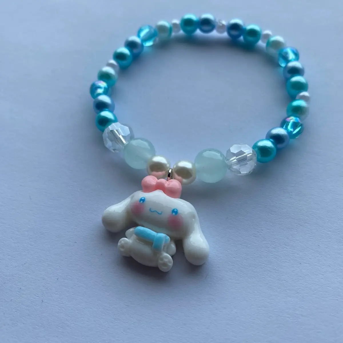 Hello Kitty & Friends — approx. 7x7cm