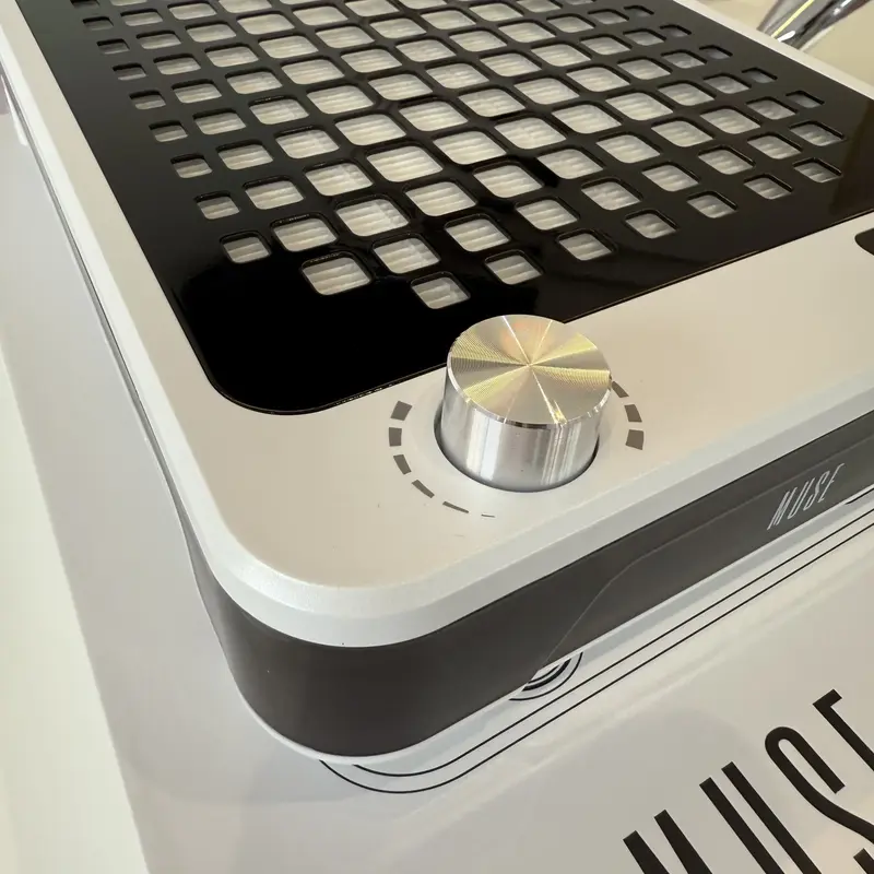 The MUSE Cordless Rechargeable HEPA Filter Dust Extractor 5